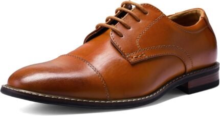 Men's classic business lace-up wingtip Oxford shoes are the perfect work partner.